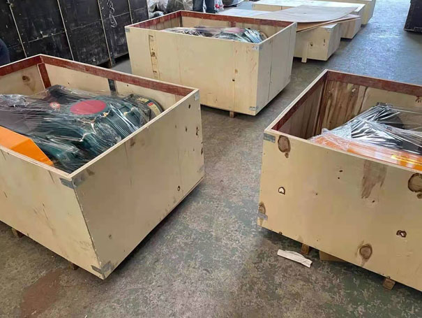 開(kāi)工啦！發(fā)往佛山XQSSR150羅茨鼓風(fēng)機(jī) 30KW4臺(tái)(圖1)